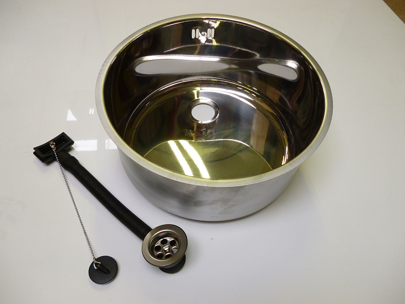 Round insert 360mm Sink Bowl With Continental Overflow